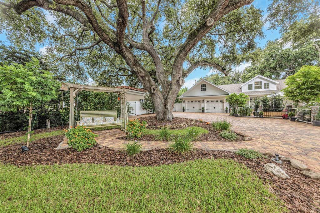 Photo of 411 Roebling Road S, Belleair, FL 33756 (MLS # TB8529827)