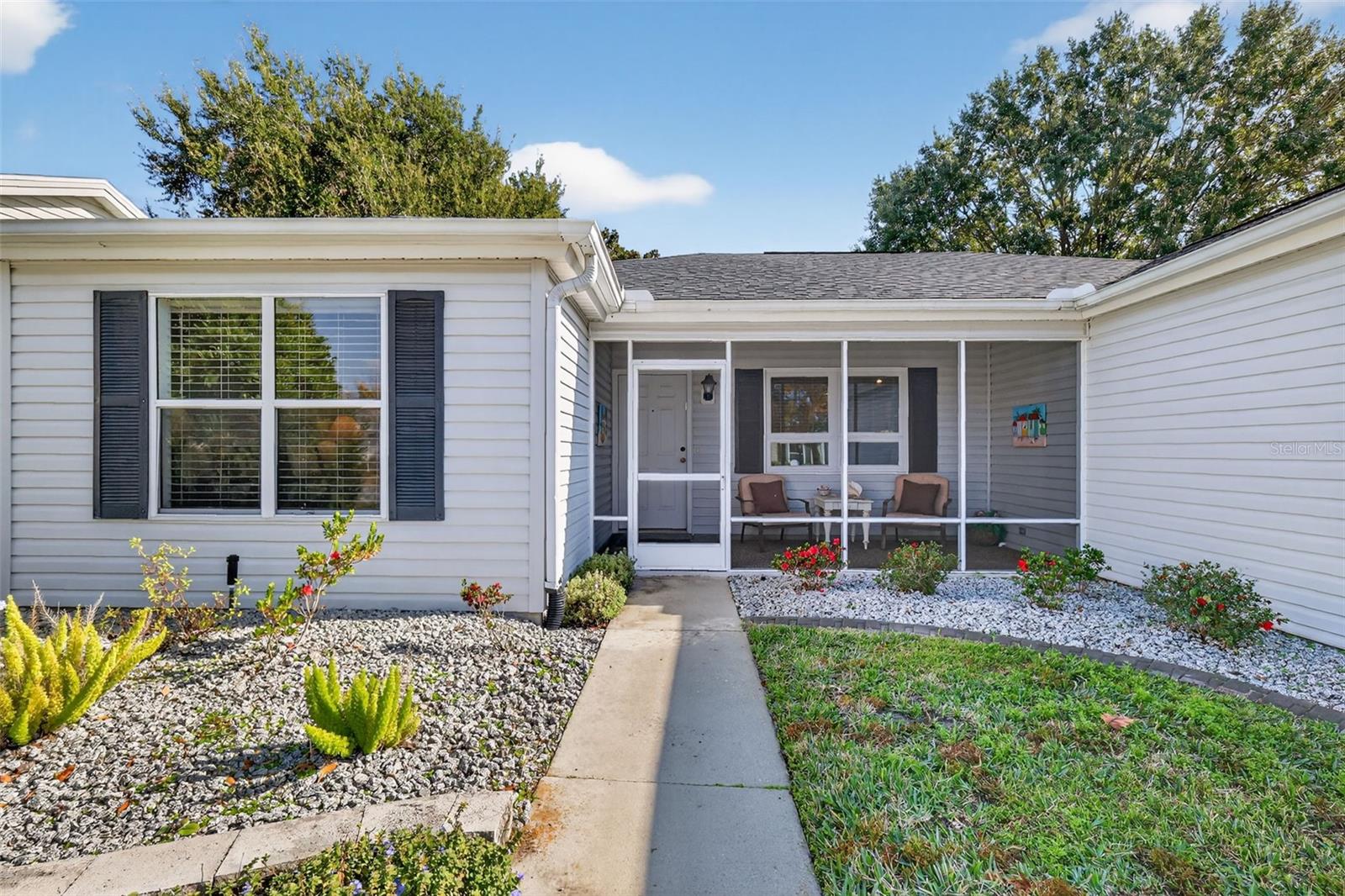 923 CAMINO DEL REY DRIVE