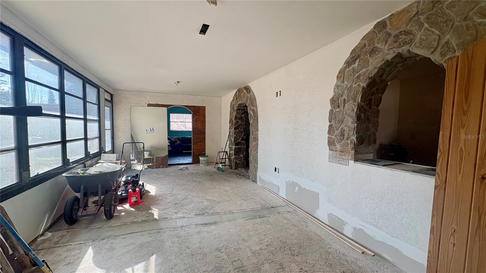 HARBOR PALMS-UNIT TWO - Residential