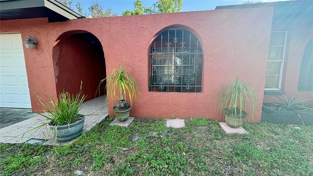 Photo of 1815 Driftwood Circle S, Oldsmar, FL 34677 (MLS # TB8483505)