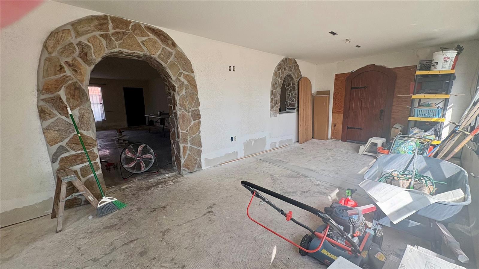 HARBOR PALMS-UNIT TWO - Residential