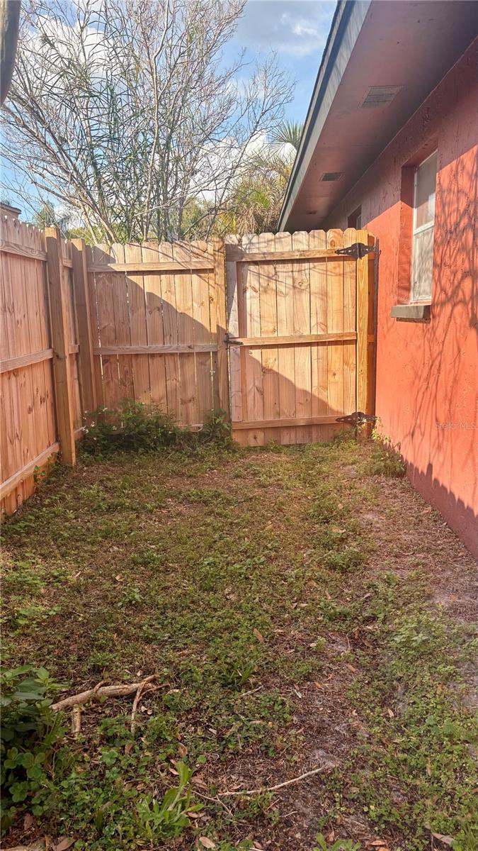 HARBOR PALMS-UNIT TWO - Residential