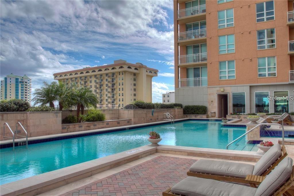 1350 MAIN RESIDENTIAL - Residential Lease