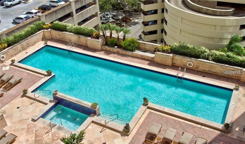 1350 MAIN RESIDENTIAL - Residential Lease