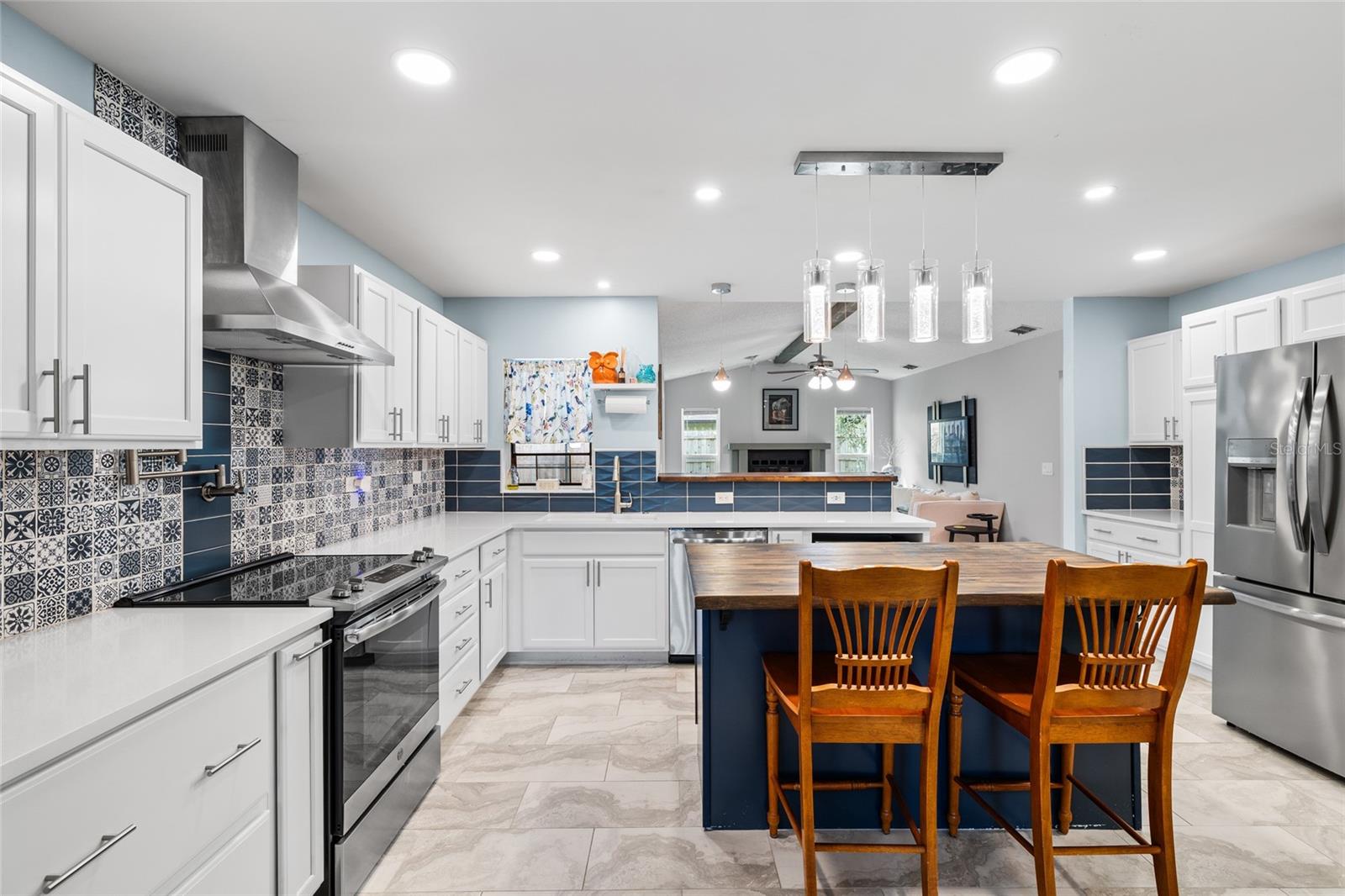 HICKORY HILL SUB PH - Residential