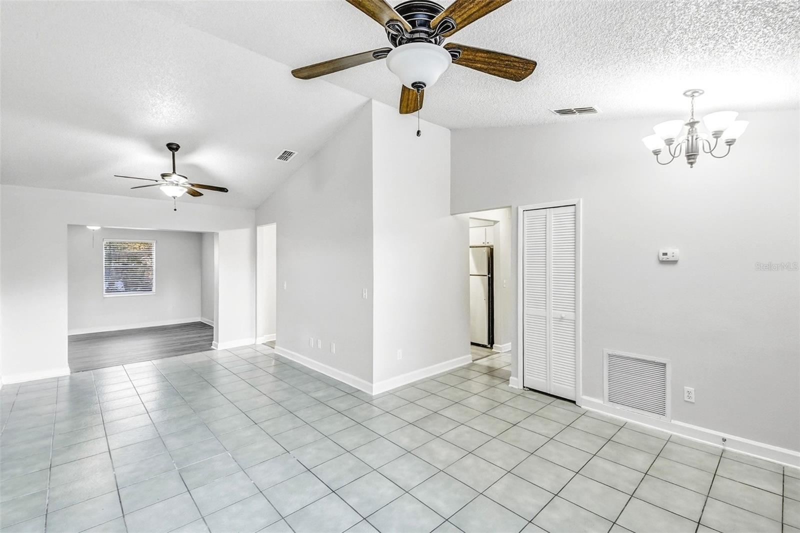 1431 QUINTARA AVENUE