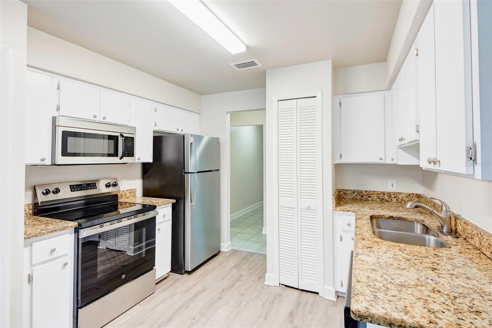 DELTONA LAKES UNIT 40 - Residential