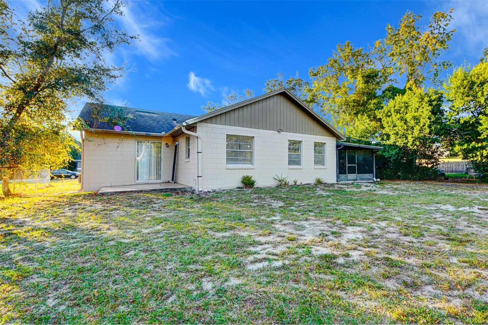 DELTONA LAKES UNIT 40 - Residential