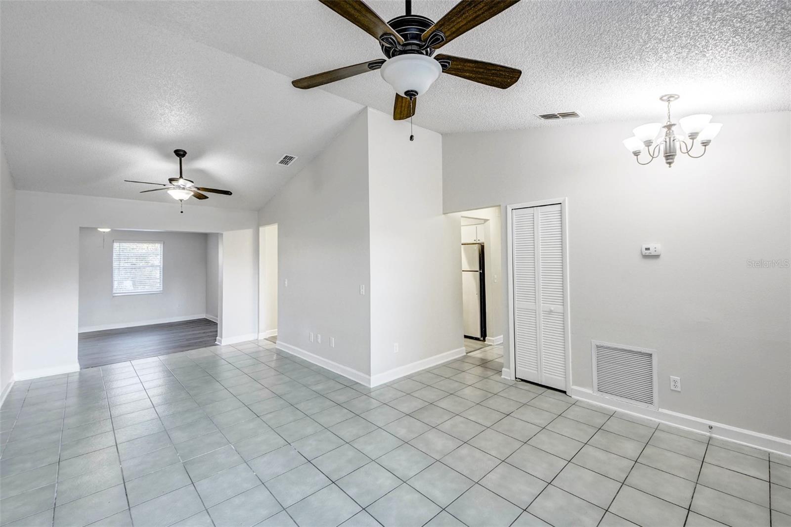 1431 QUINTARA AVENUE