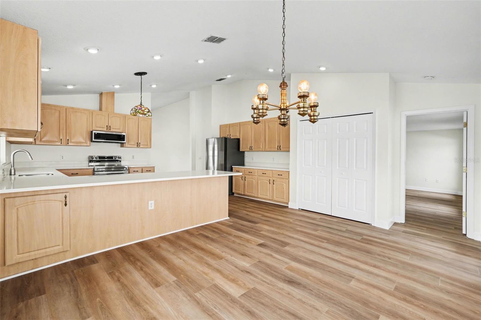 GULF HIGHLANDS - Residential