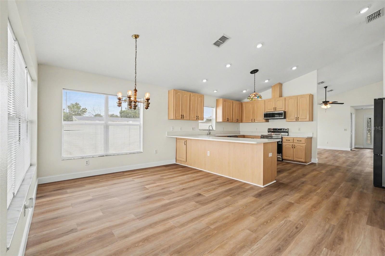 GULF HIGHLANDS - Residential