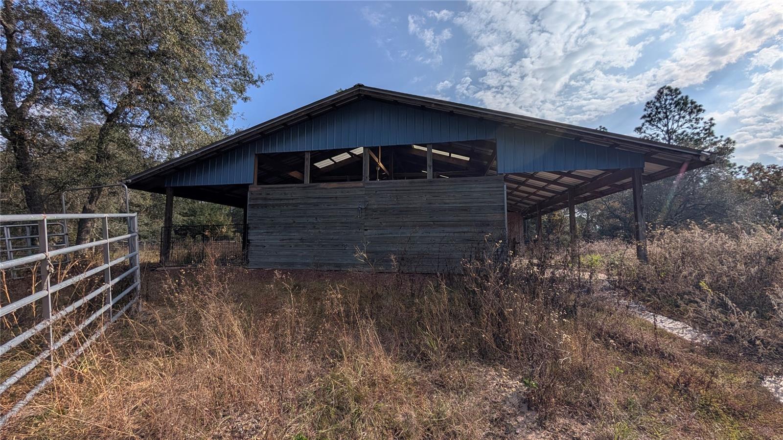 SAMARDAKS CLOUD 9 - Residential