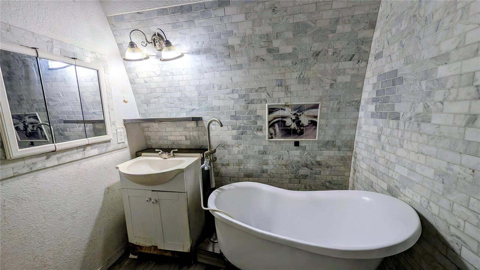 SAMARDAKS CLOUD 9 - Residential