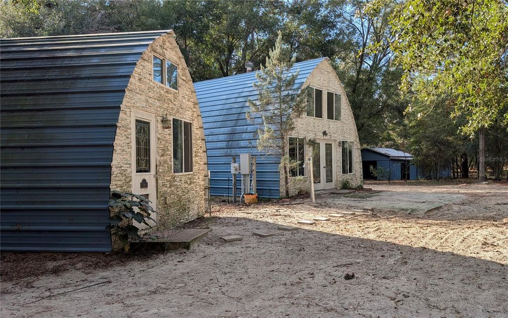 Photo of 13260 SW 97th Place, Dunnellon, FL 34432 (MLS # OM715376)