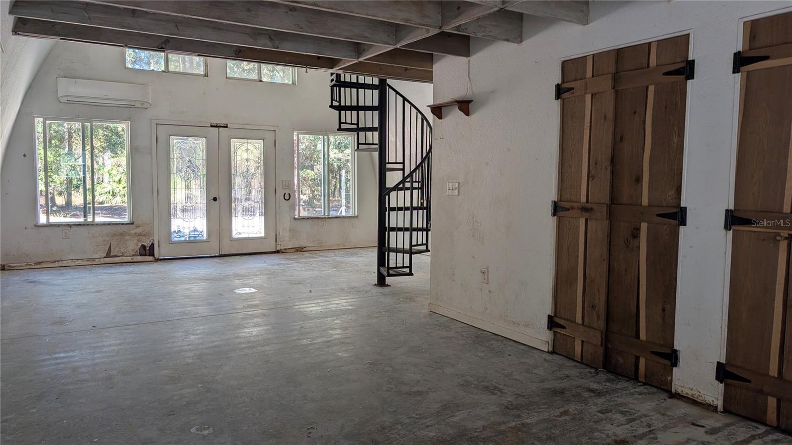 SAMARDAKS CLOUD 9 - Residential