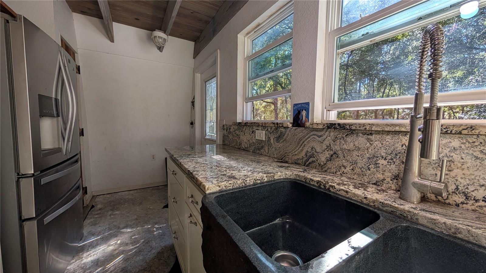 SAMARDAKS CLOUD 9 - Residential