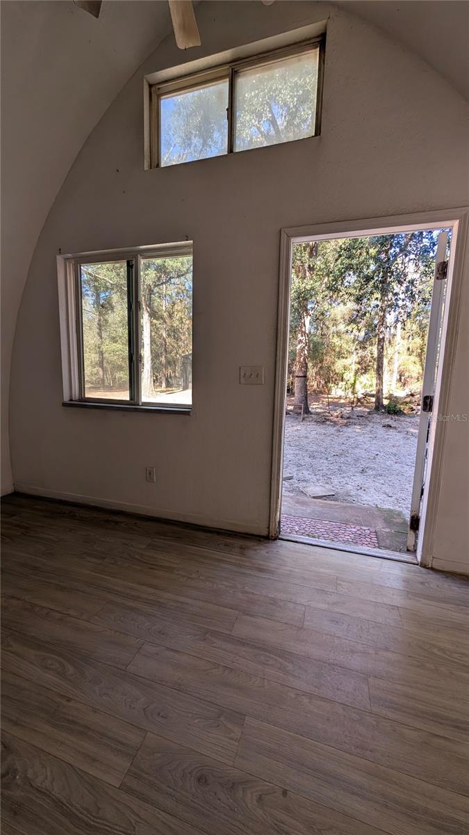 SAMARDAKS CLOUD 9 - Residential