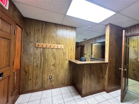 Tiny photo for 820 E Orange Ave, Eustis, FL 32726 (MLS # O6337087)