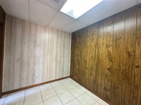 Tiny photo for 820 E Orange Ave, Eustis, FL 32726 (MLS # O6337087)