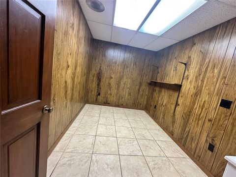 Tiny photo for 820 E Orange Ave, Eustis, FL 32726 (MLS # O6337087)