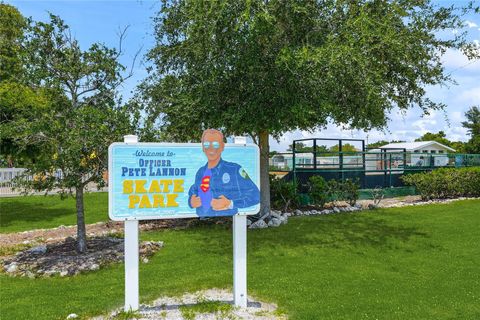 Tiny photo for 511 68th Street, Holmes Beach, FL 34217 (MLS # A4670357)