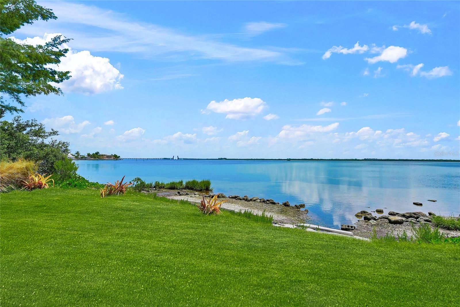 BAY PALMS ADD - Residential