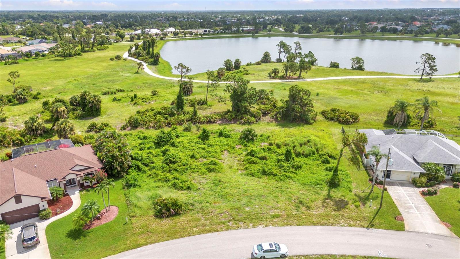 ROTONDA WEST BROADMOOR - Land