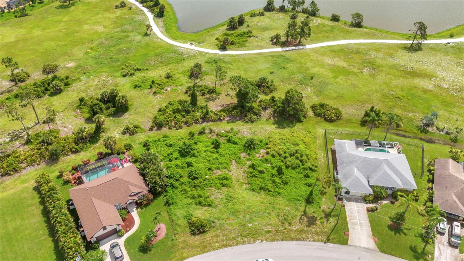 ROTONDA WEST BROADMOOR - Land