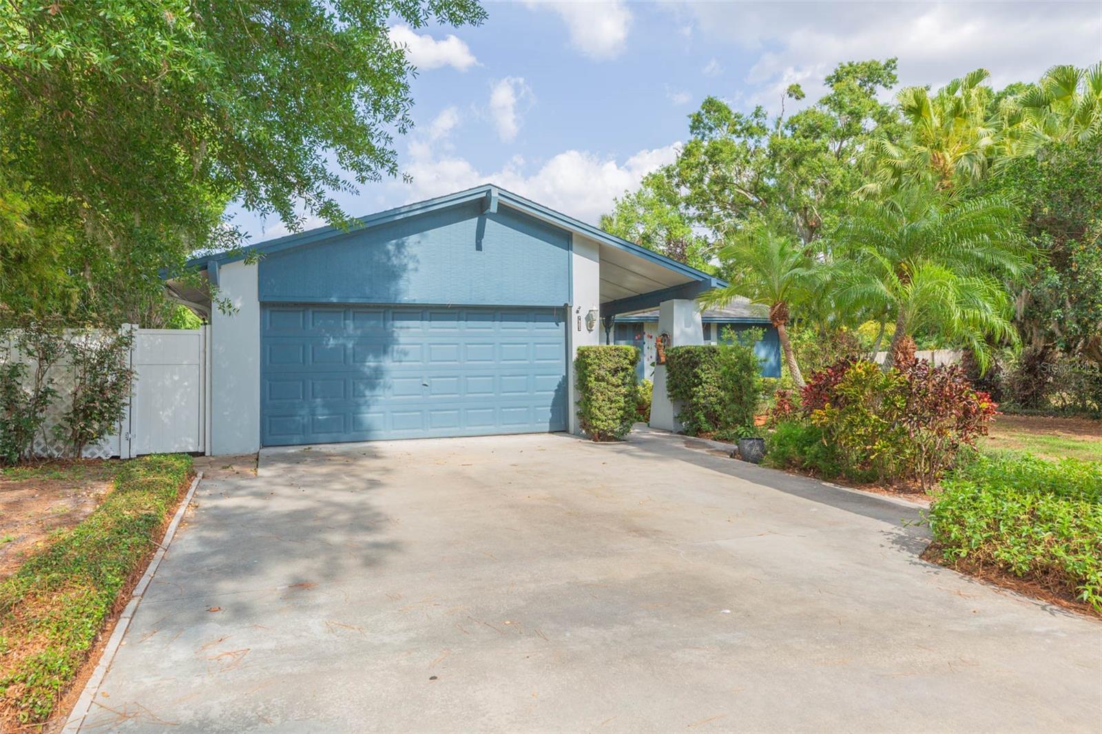 7903 HEATHER COURT