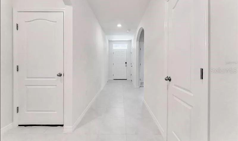 EDEN HILLS - Residential Lease