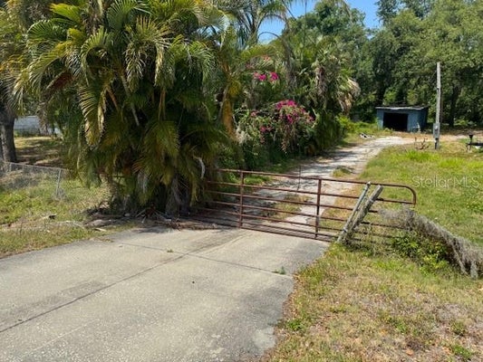 10709 EAST BAY RD, GIBSONTON, FL 33534 - Image c11e3a11bb6e8d3c7dc2db6e20c8a5eb/1727821746