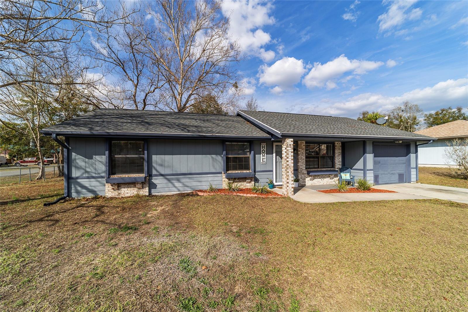 STONE HILL - Residential