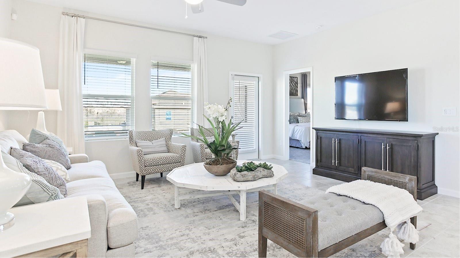 CHAMPIONS POINTE 50S - Residential