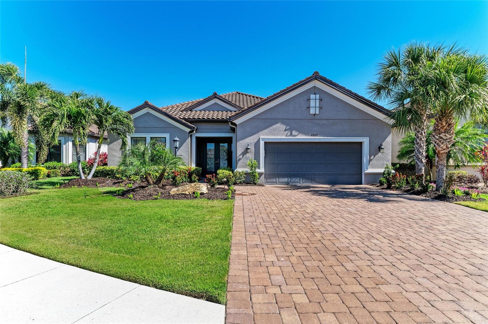 4607 BENITO COURT