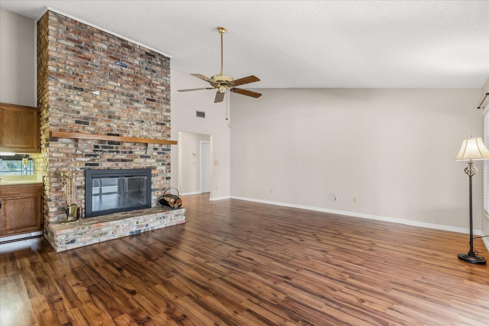 ROYAL OAK GOLF & COUNTRY CLUB SEC 07 - Residential