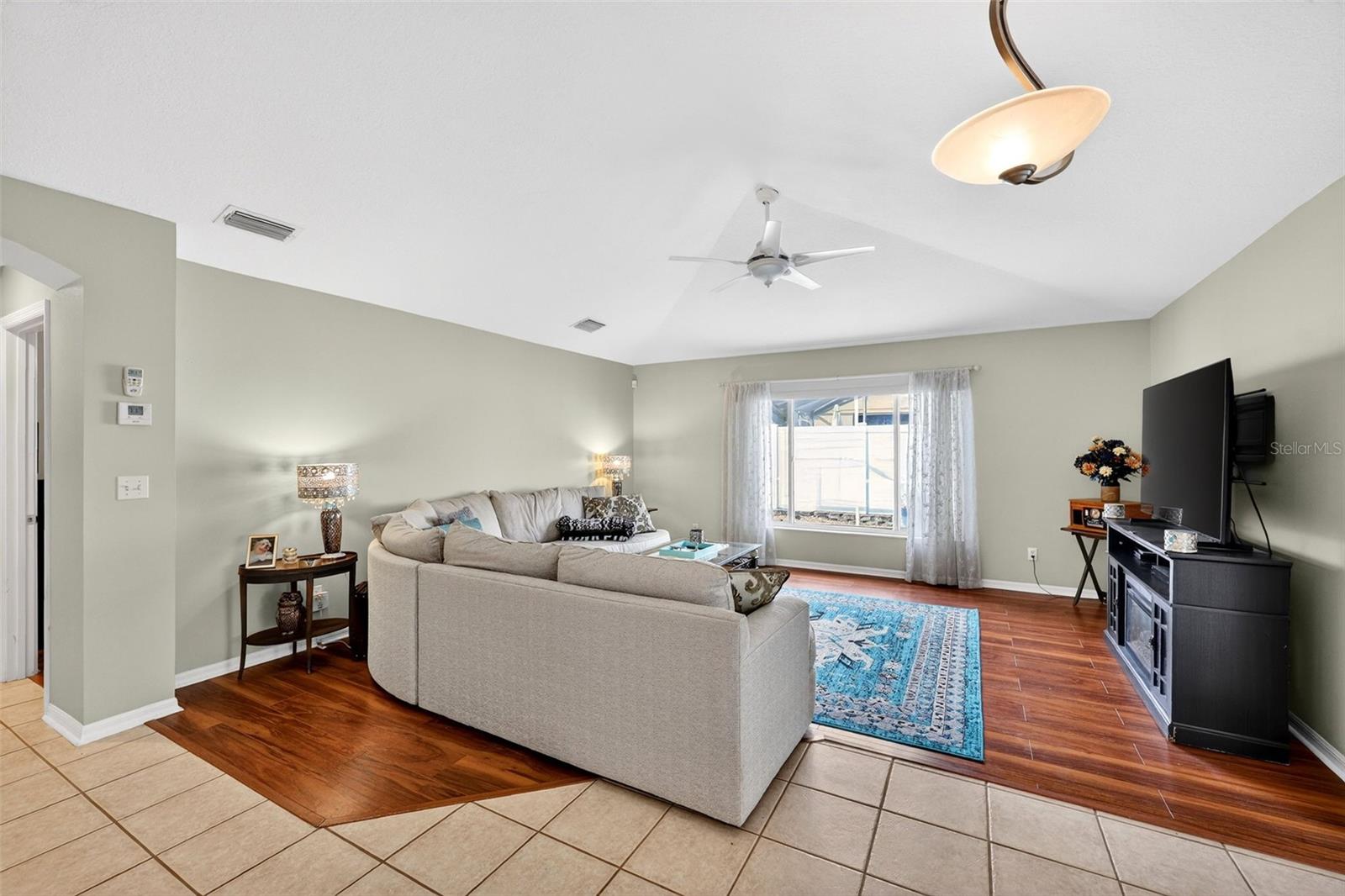 BLOOMINGDALE SEC DD PH - Residential