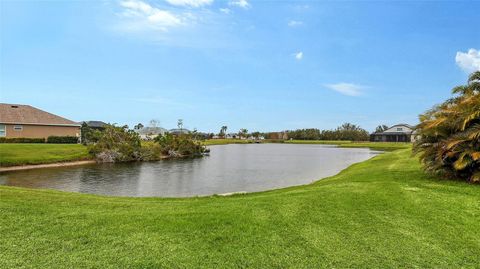 A home in PARRISH