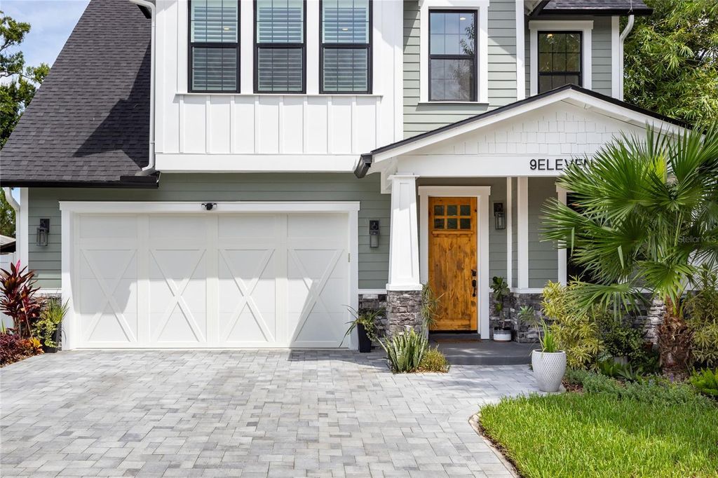 Photo of 911 W Adalee Street, Tampa, FL 33603 (MLS # TB8476621)