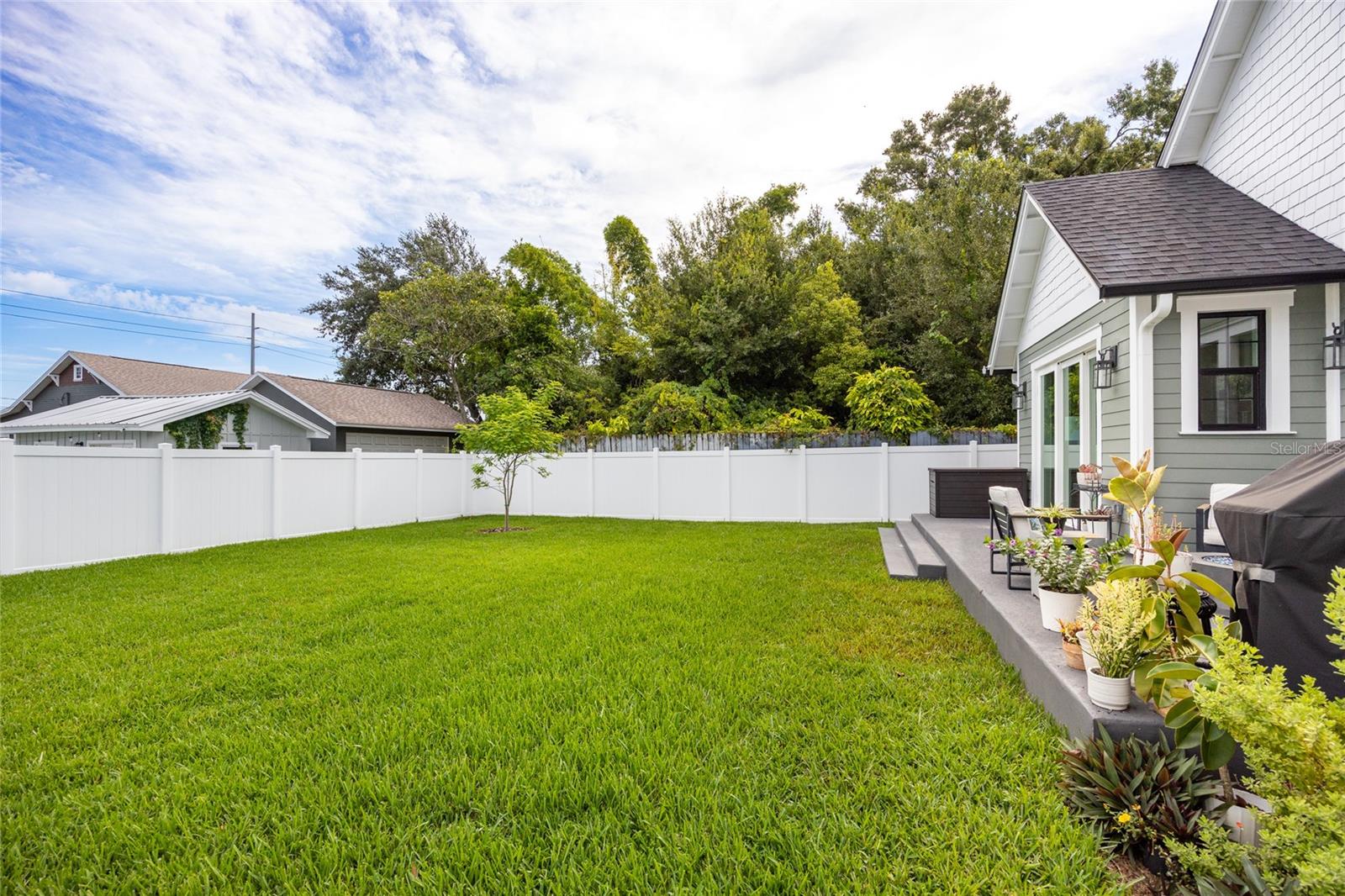 SUBURB ROYAL - Residential