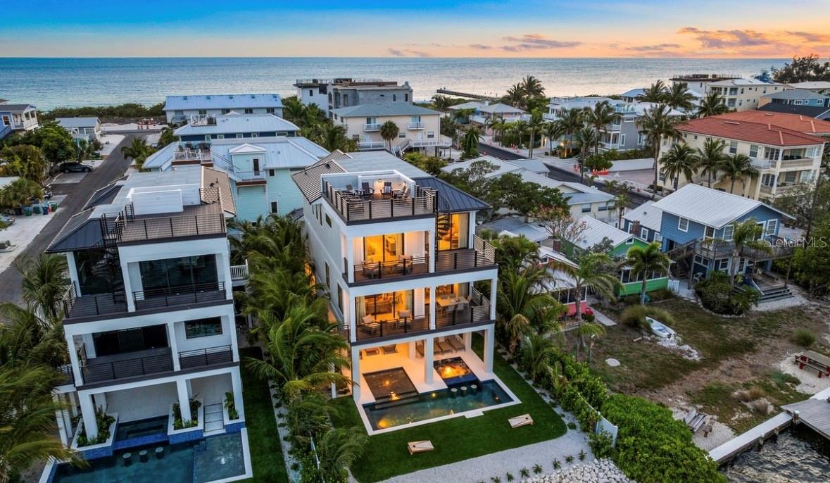 CORTEZ BEACH - Residential