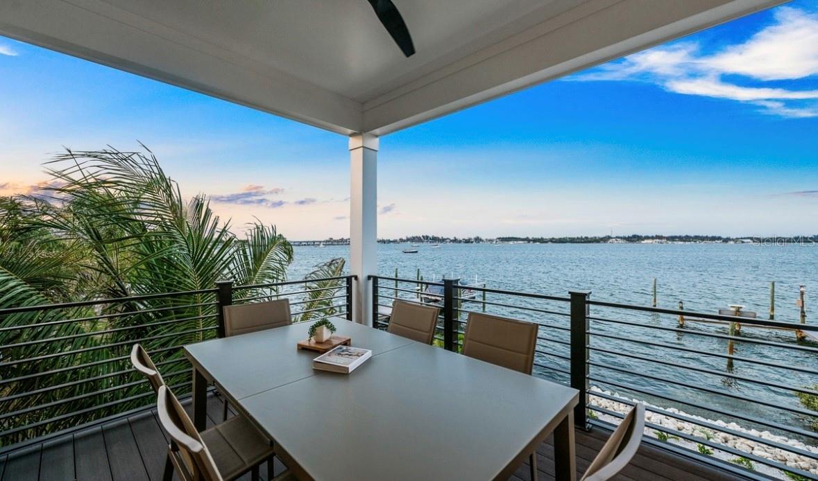 CORTEZ BEACH - Residential