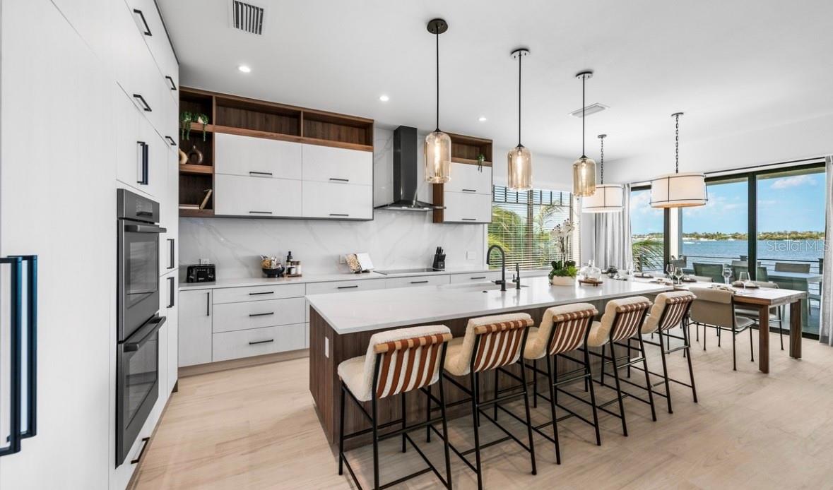 CORTEZ BEACH - Residential