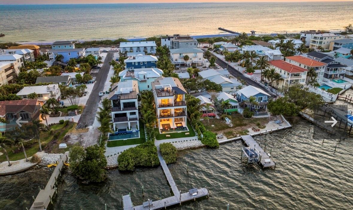 CORTEZ BEACH - Residential