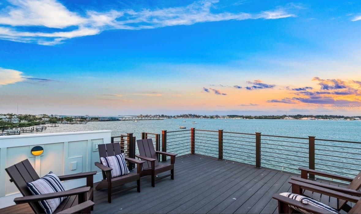 CORTEZ BEACH - Residential