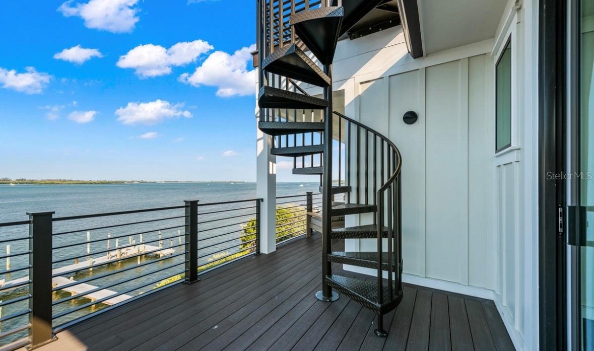 CORTEZ BEACH - Residential