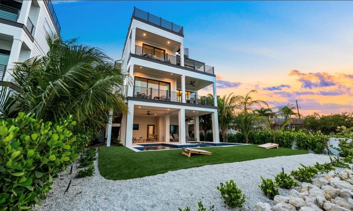 CORTEZ BEACH - Residential