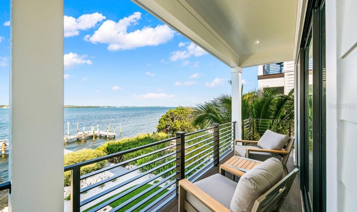 CORTEZ BEACH - Residential