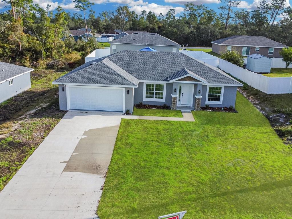Photo of 16619 SW 31st Circle, Ocala, FL 34473 (MLS # O6359876)