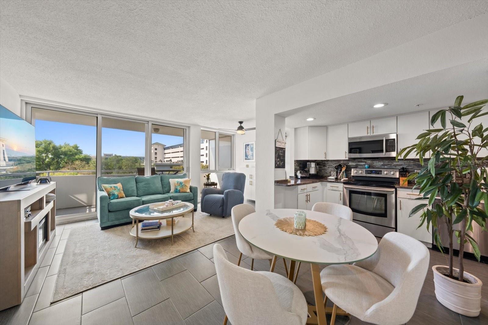 BEACON ON 3RD ST THE - Residential