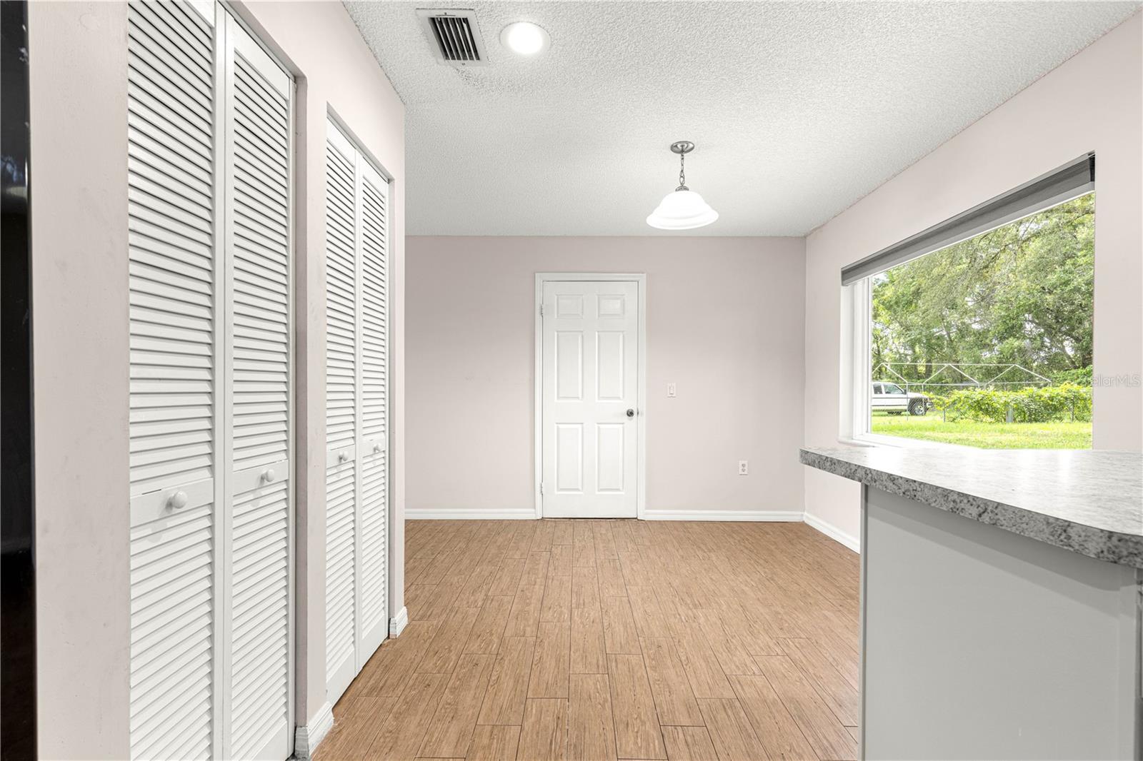 LADY LAKE APRIL HILLS - Residential